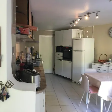 فيلة Independante Climatisee Tiuccia Bord De *