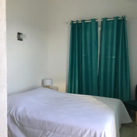 Independante Climatisee Tiuccia Bord De